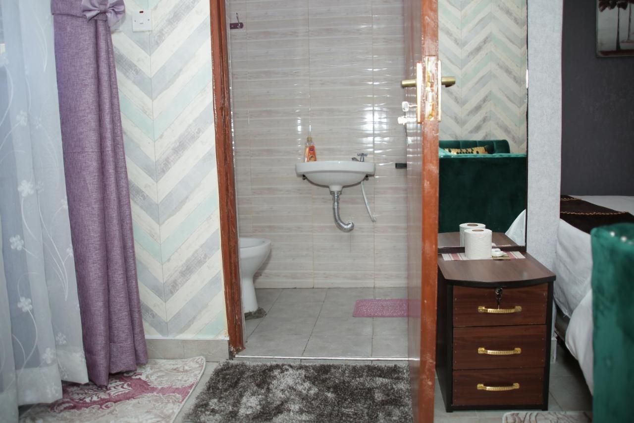 Little Nile Studio Homestays Nakuru City Kültér fotó